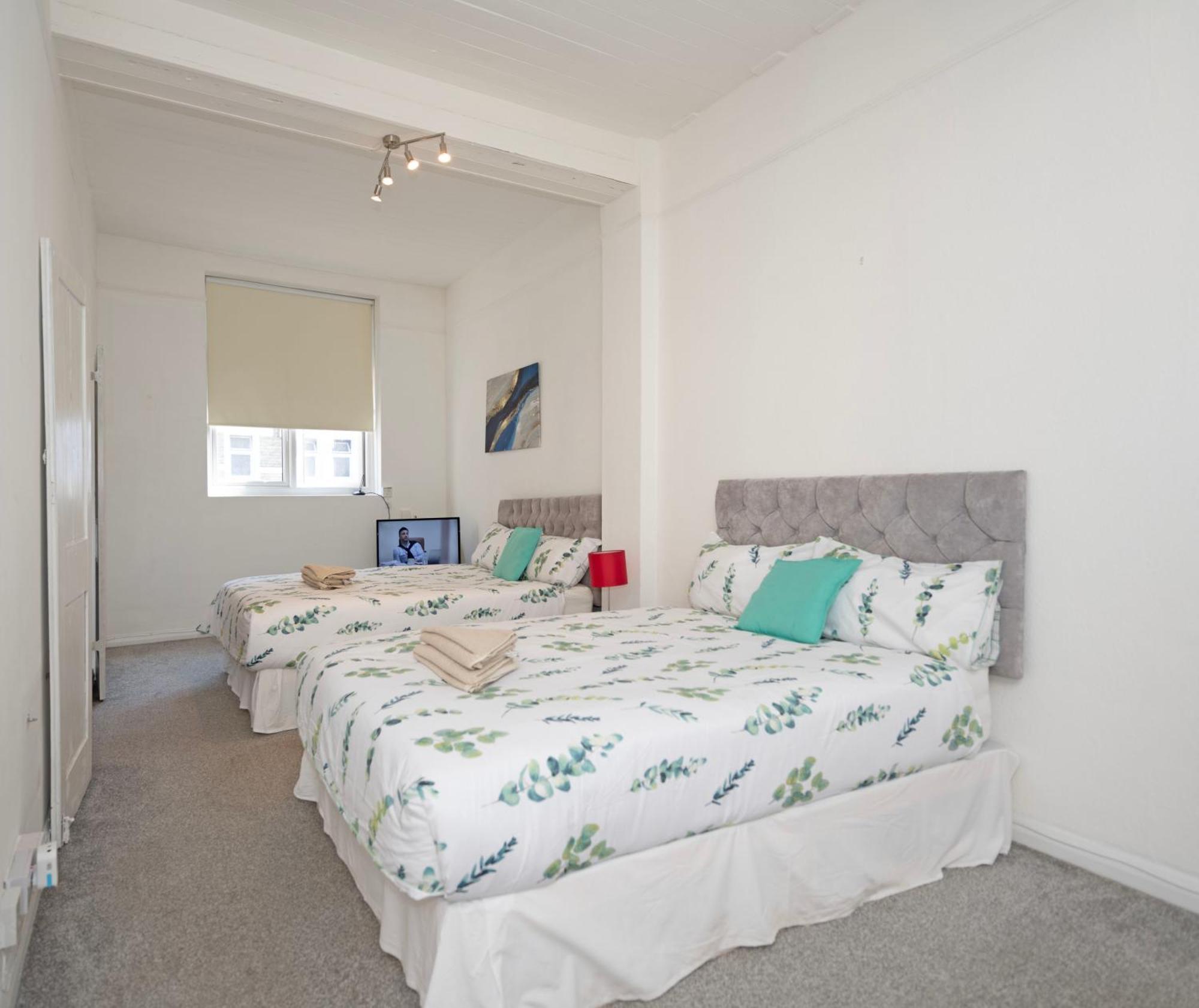 Flat In Clapham Budget Friendly Stay 런던 외부 사진